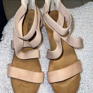 Dream Pairs Nude Strappy Sandals